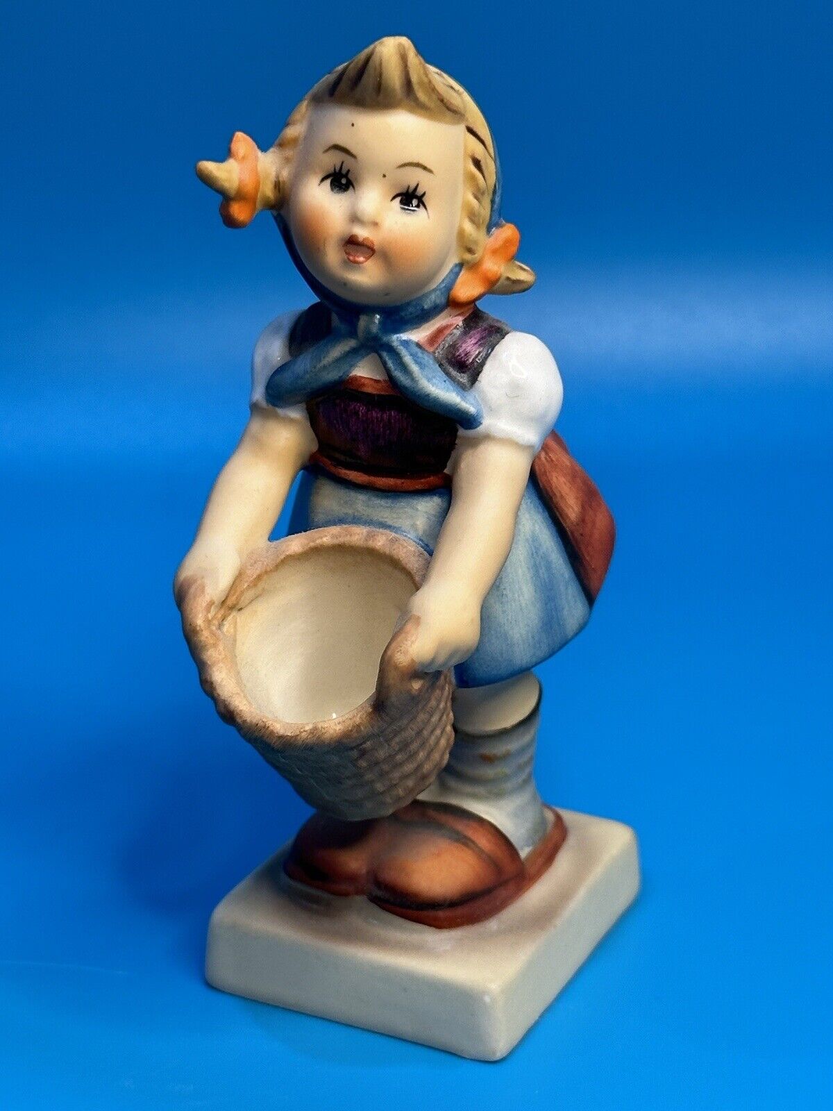 Vintage Goebel Hummel Figurine \