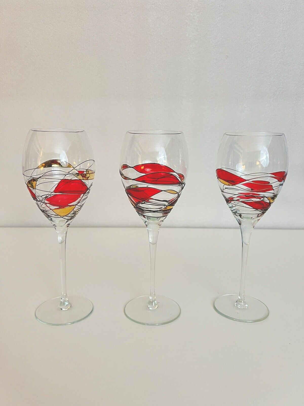 Wine Glasses Mosaic Stained Glass 12 Oz Red Gold Black 9.5” X 3.5” QTY 3 EUC