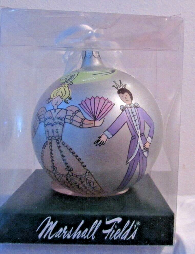  2005 Marshall Field\'s Cinderella Christmas Tree Glass Ball Ornament. 4\