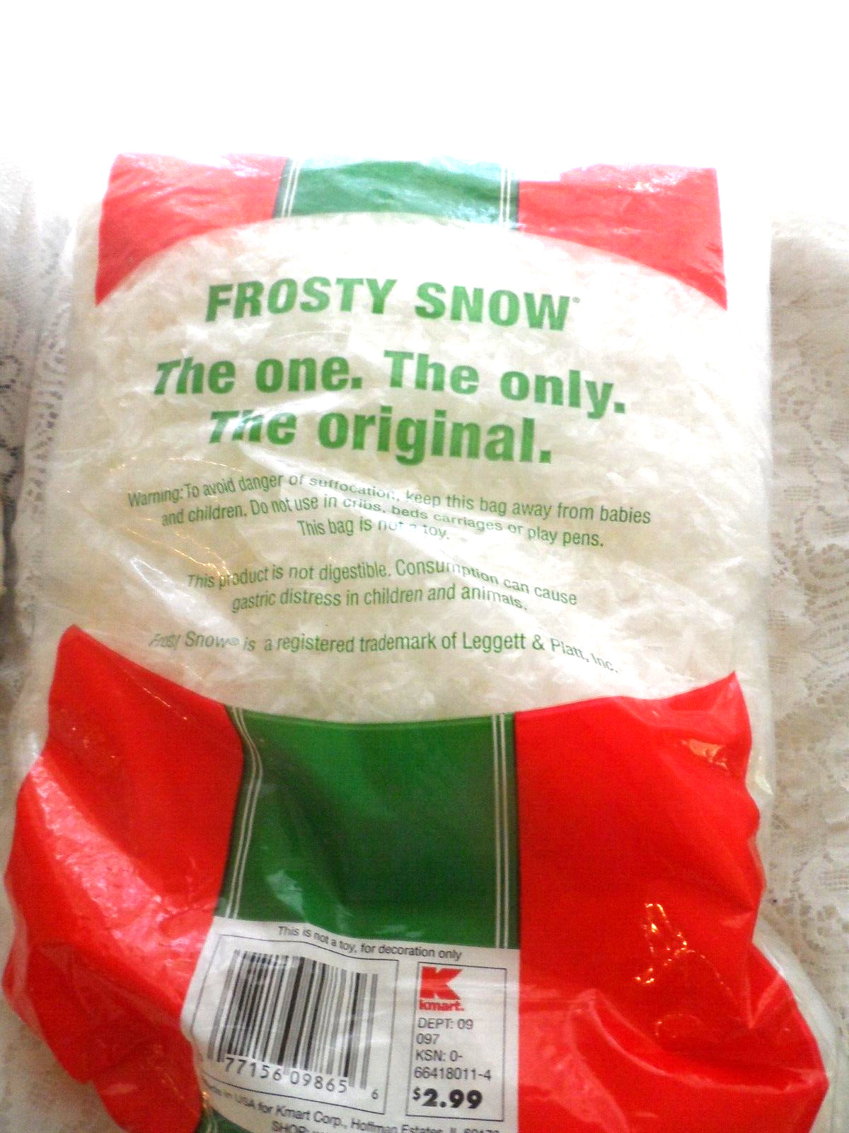 Vintage CHRISTMAS Decor - ARTIFICIAL FROSTY SNOW 4.4 QUARTS - FULL BAG