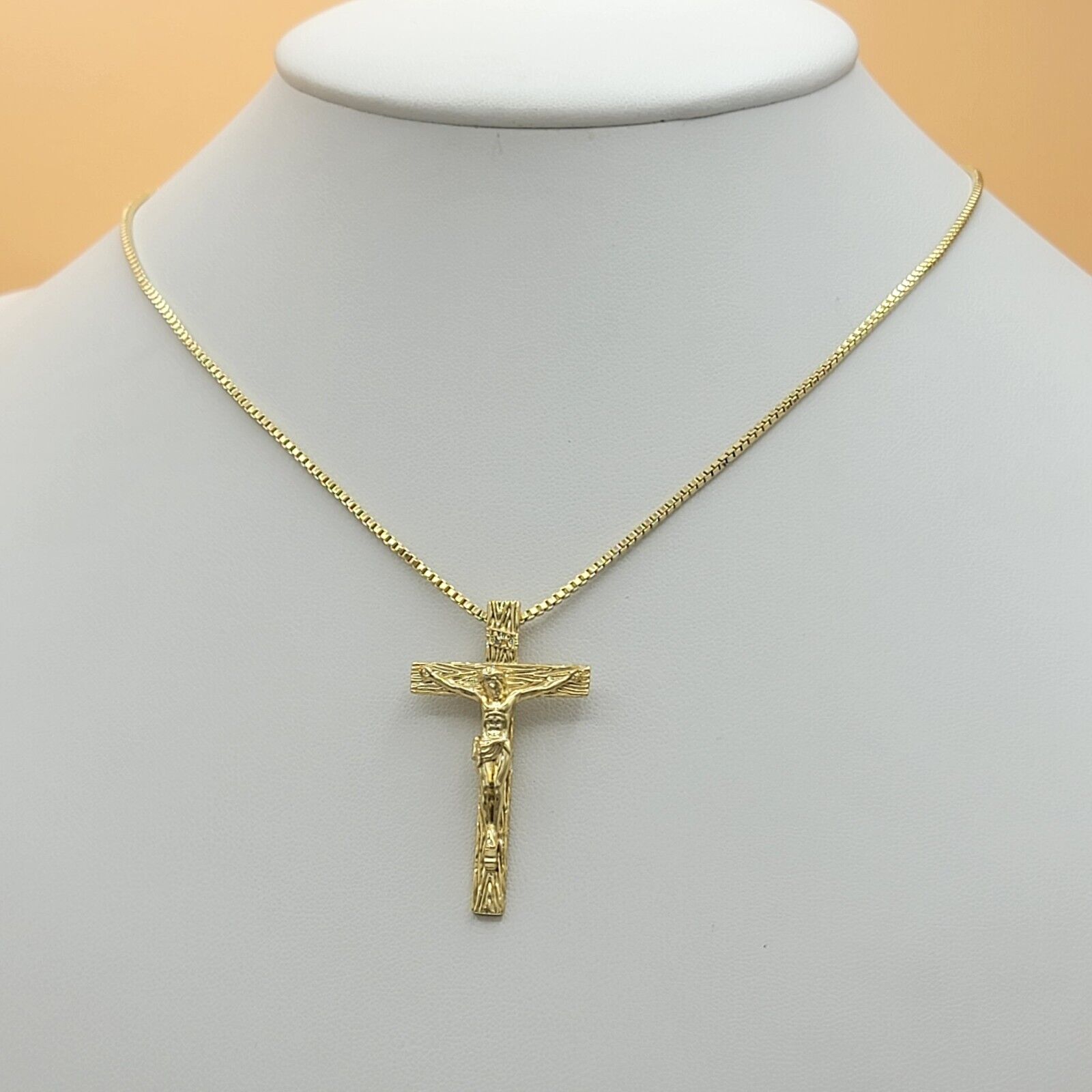 14K Gold Plated Jesus Christ Crucifix Cross Pendant Necklace Chain Oro laminado