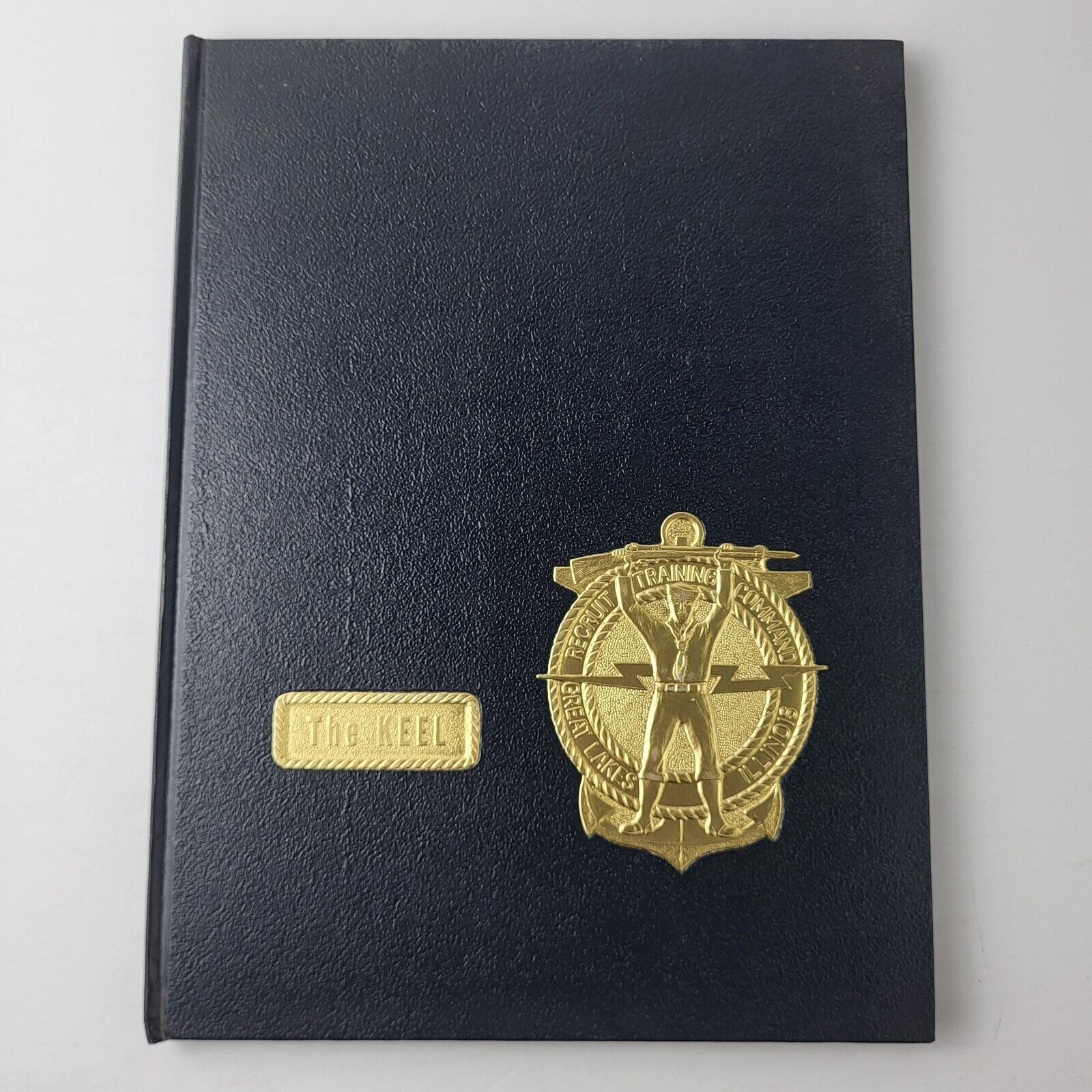 1975 The Keel Great Lakes Naval Recruit Training Command Yearbook Company 75-925