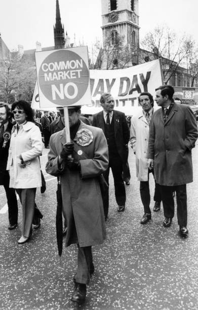 Anthony Wedgwood-Benn on an anti-Common Market rally 1970s OLD PHOTO
