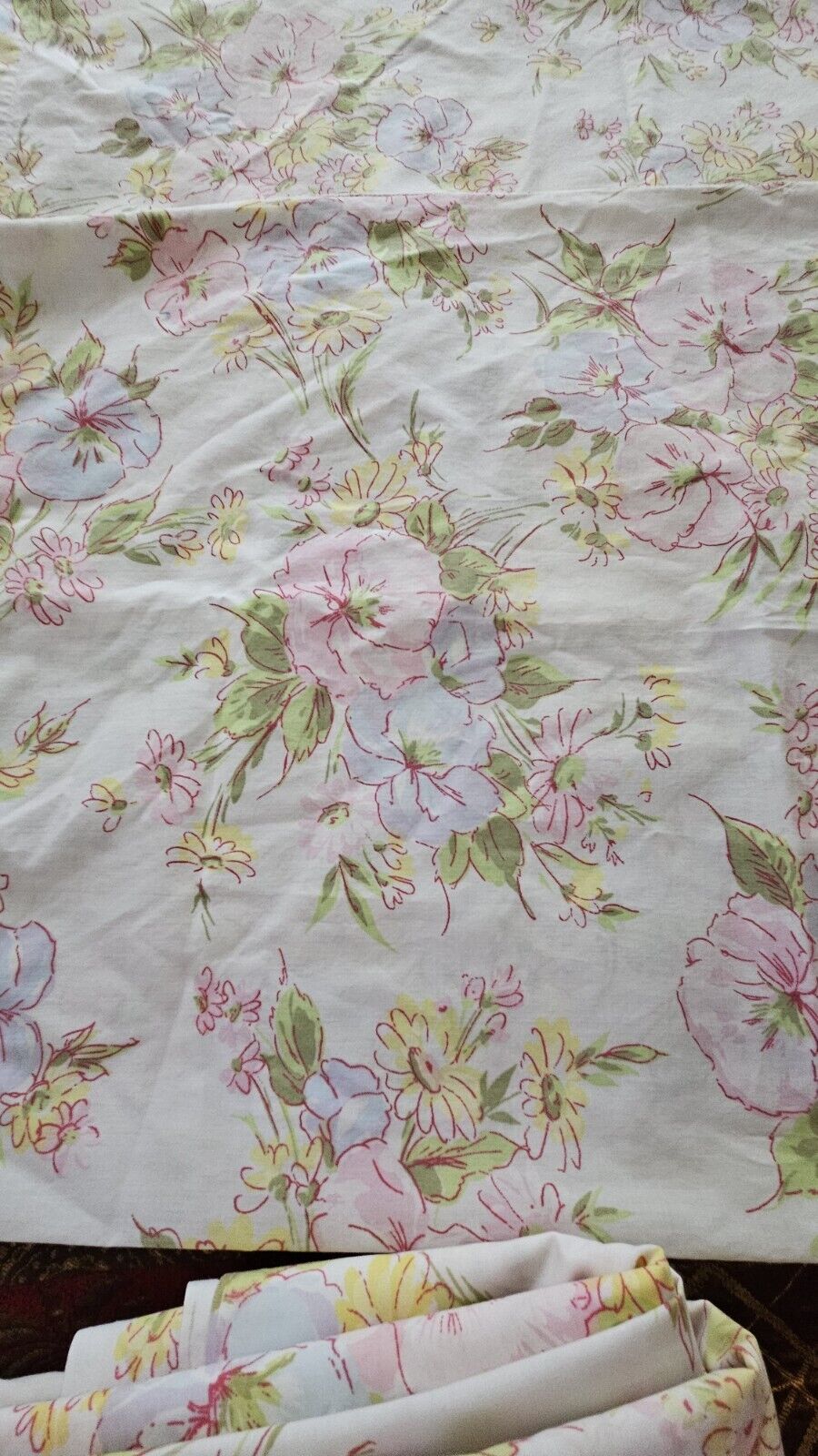 Vintage PEQUOT 2 Queen Flat Sheets & 2 King Pillowcases Floral No Iron Percale 