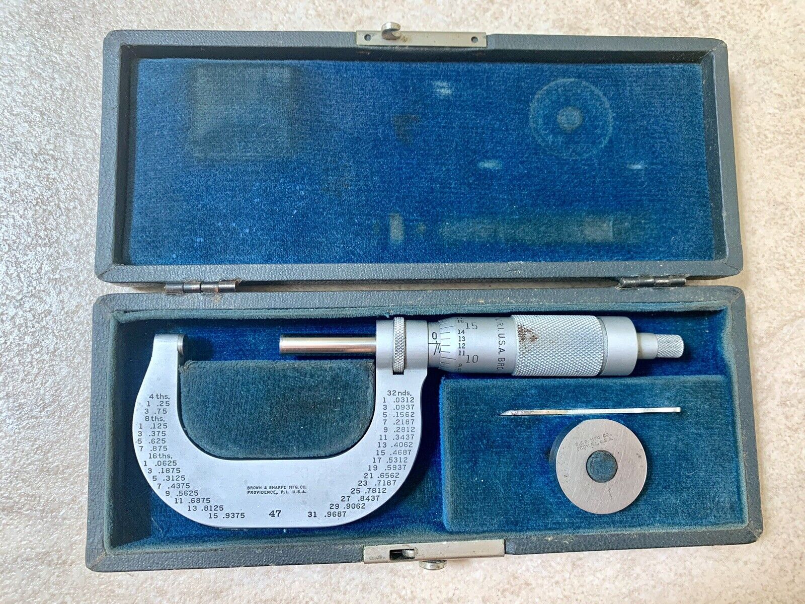 Vtg BROWN & SHARPE Micrometer No. 47,  1-2” w/Wrench & Standard, Original Box