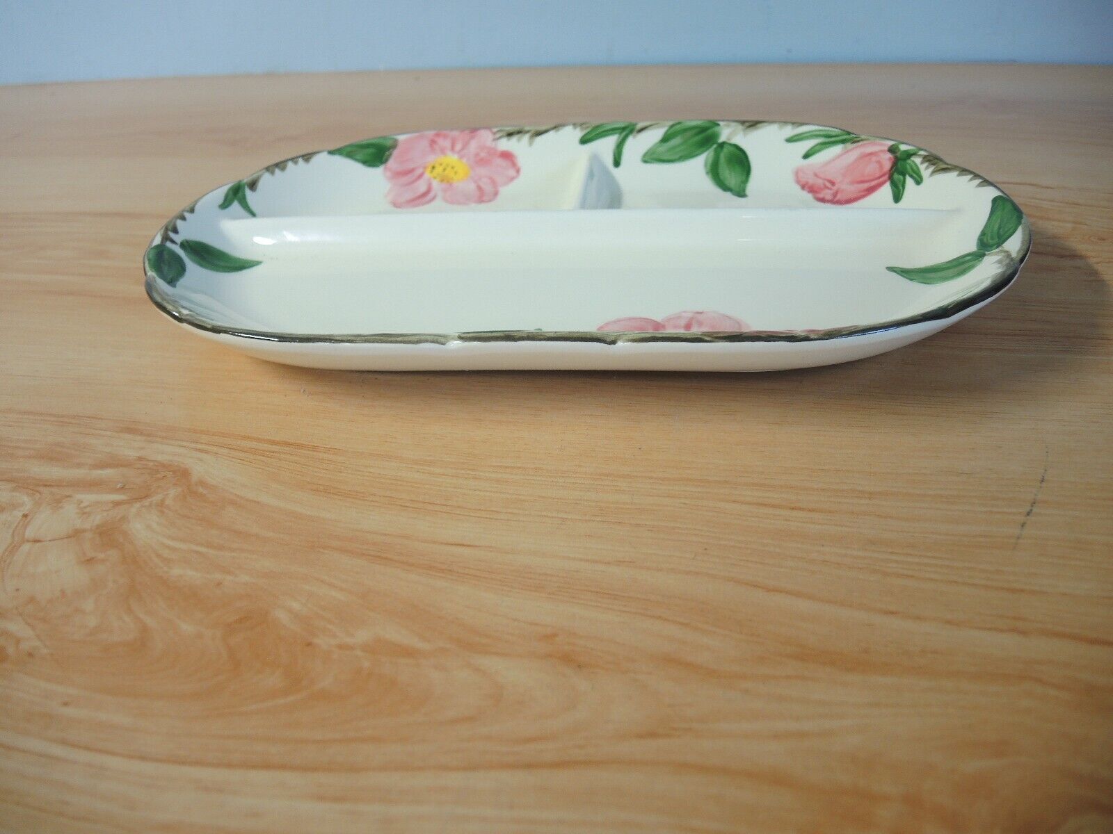 VINTAGE FRANCISCAN DESERT ROSE SECTIONED RELISH TRAY - USA