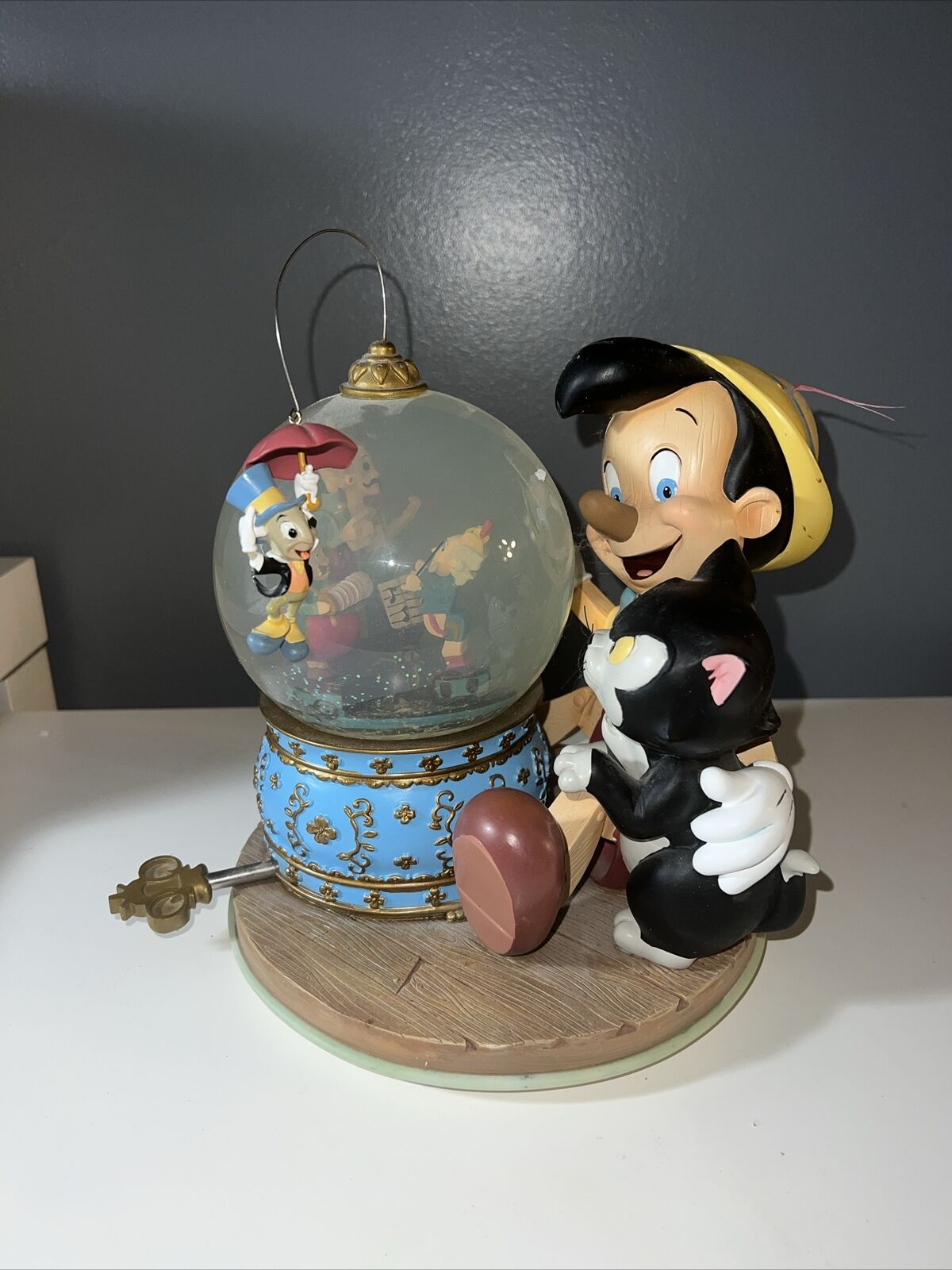 Vintage Disney Pinocchio and Figaro Magic Musical Snow Globe Plays Brahm\'s Waltz