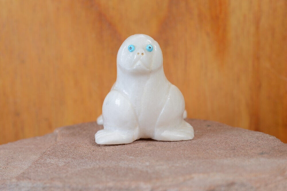 Zuni White Marble Seal Fetish by Tracey Zunie
