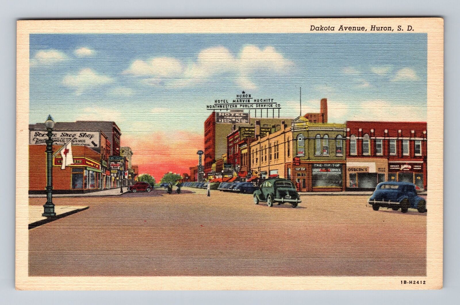 Huron SD-South Dakota, Business District, Dakota Avenue Vintage Postcard