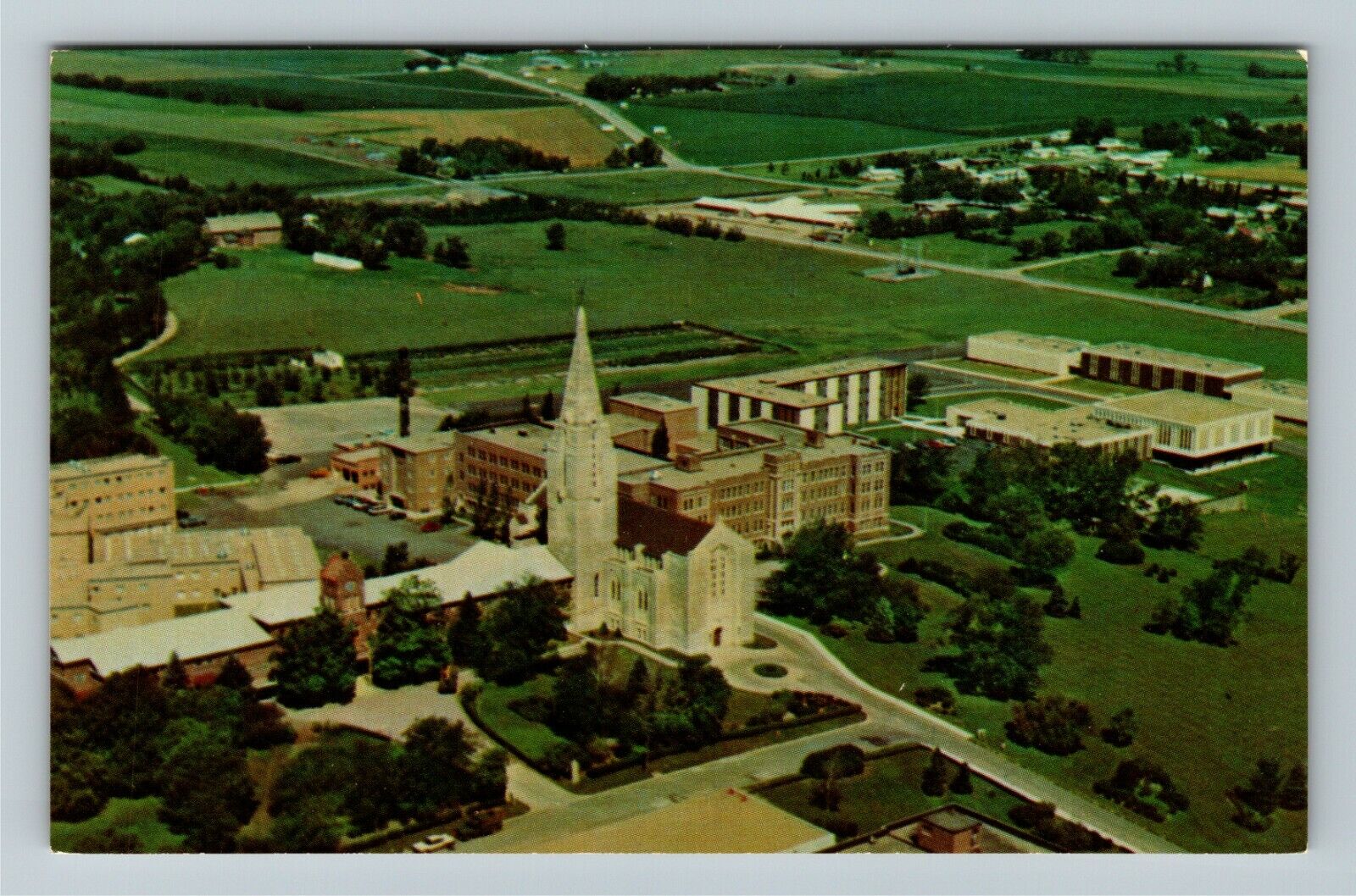 Yankton SD-South Dakota, Benedictine Convent Of Sacred Heart Vintage Postcard