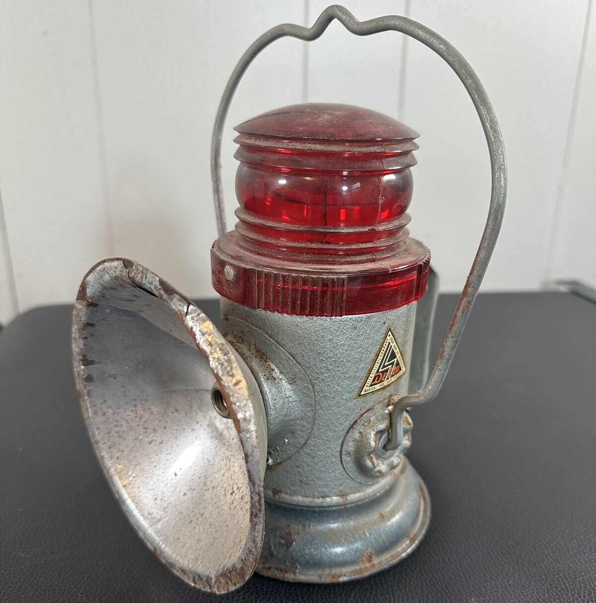 UNTESTED Antique Delta Rail Road Train Miner Lantern Powerlite Antiqu