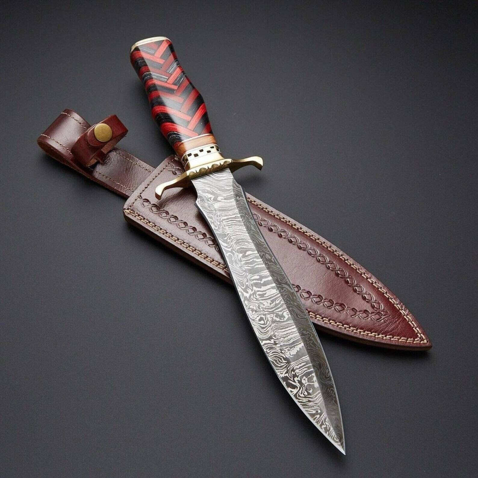 CUSTOM handmade Beautiful Damascus Steel Hunting Knife new design