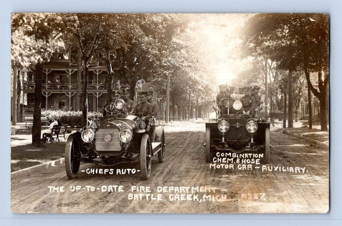 RPPC 1910. BATTLE CREEK, MI. FIRE DEPT, CHIEFS AUTO & FIRE MOTOR CAR. POSTCARD
