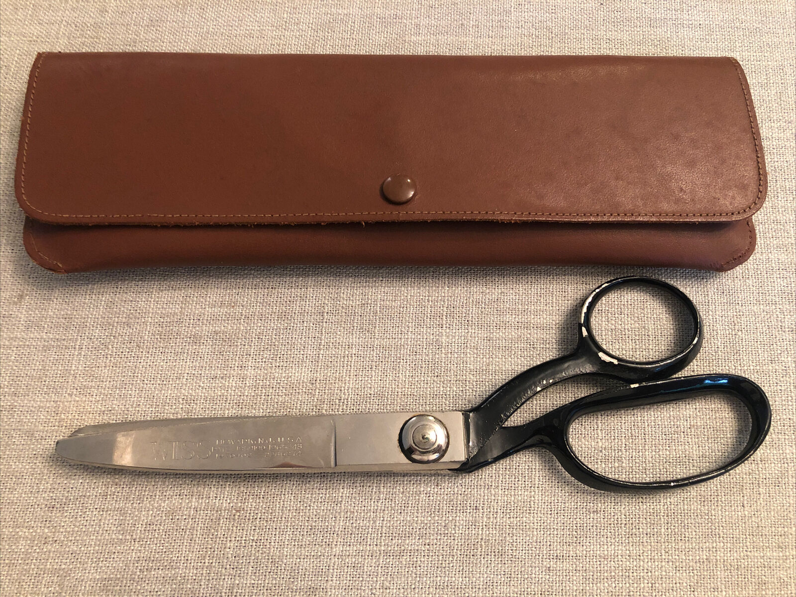 Wiss Vintage Model C Pinking Shears In Original Leather Case. USA