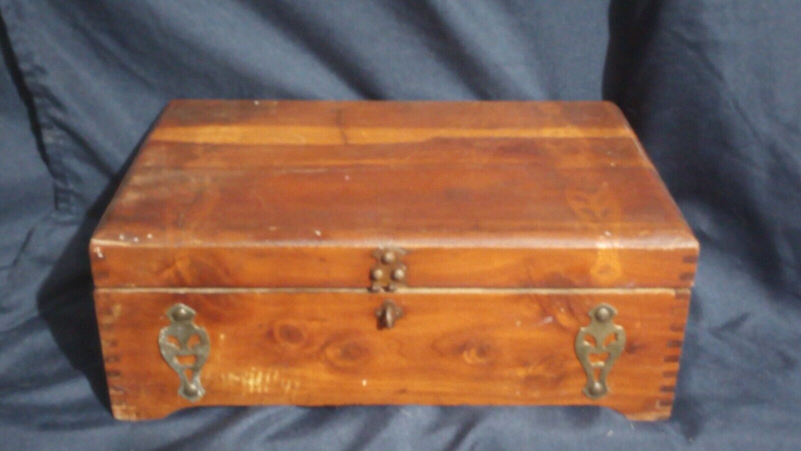 Solid Cedar Wood Brass Metal Banded Accent Latch Trinket Jewelry Box Chest