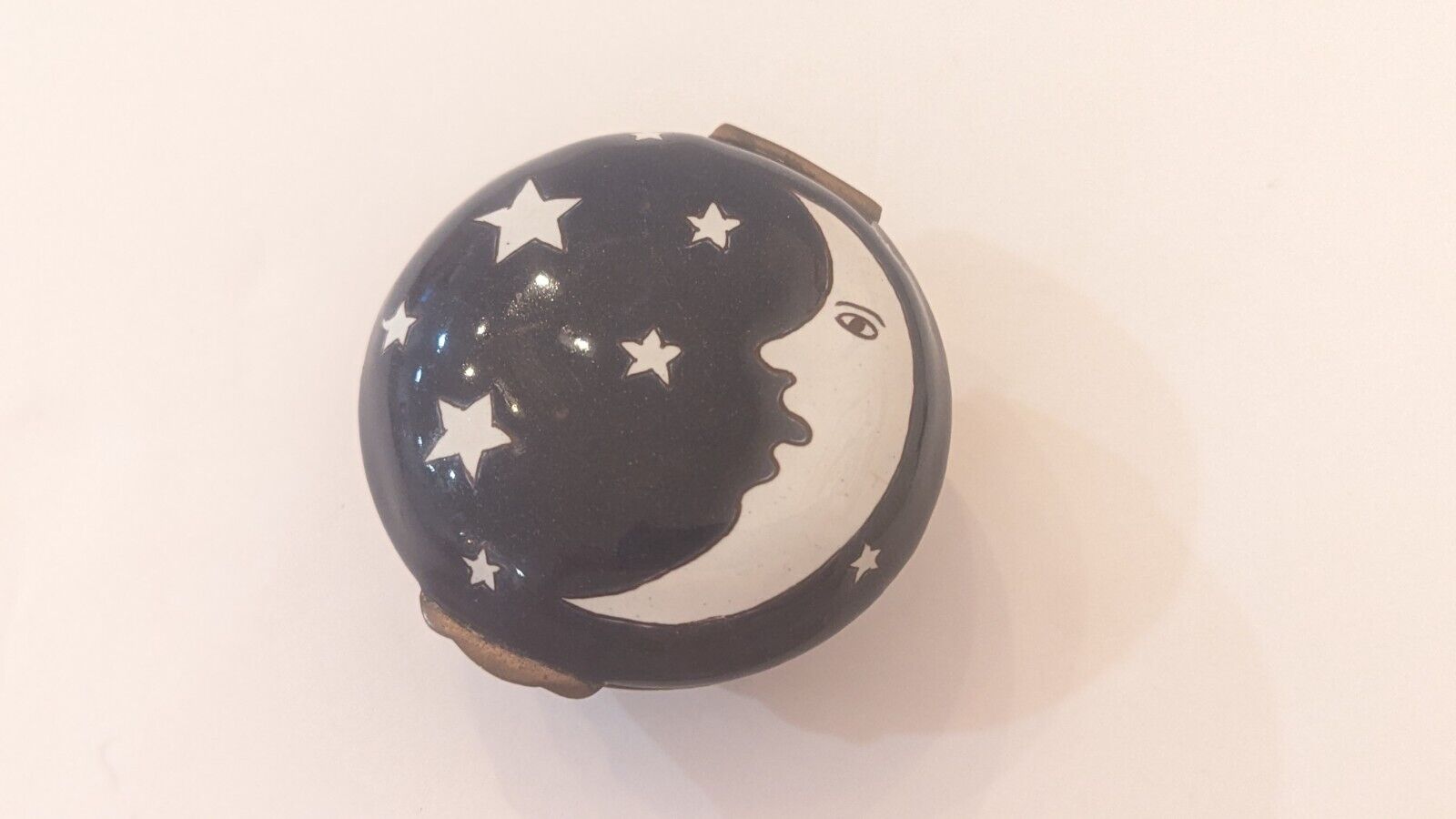 KELVIN CHEN Miniature Moon And Star Celestial Round TRINKET Box