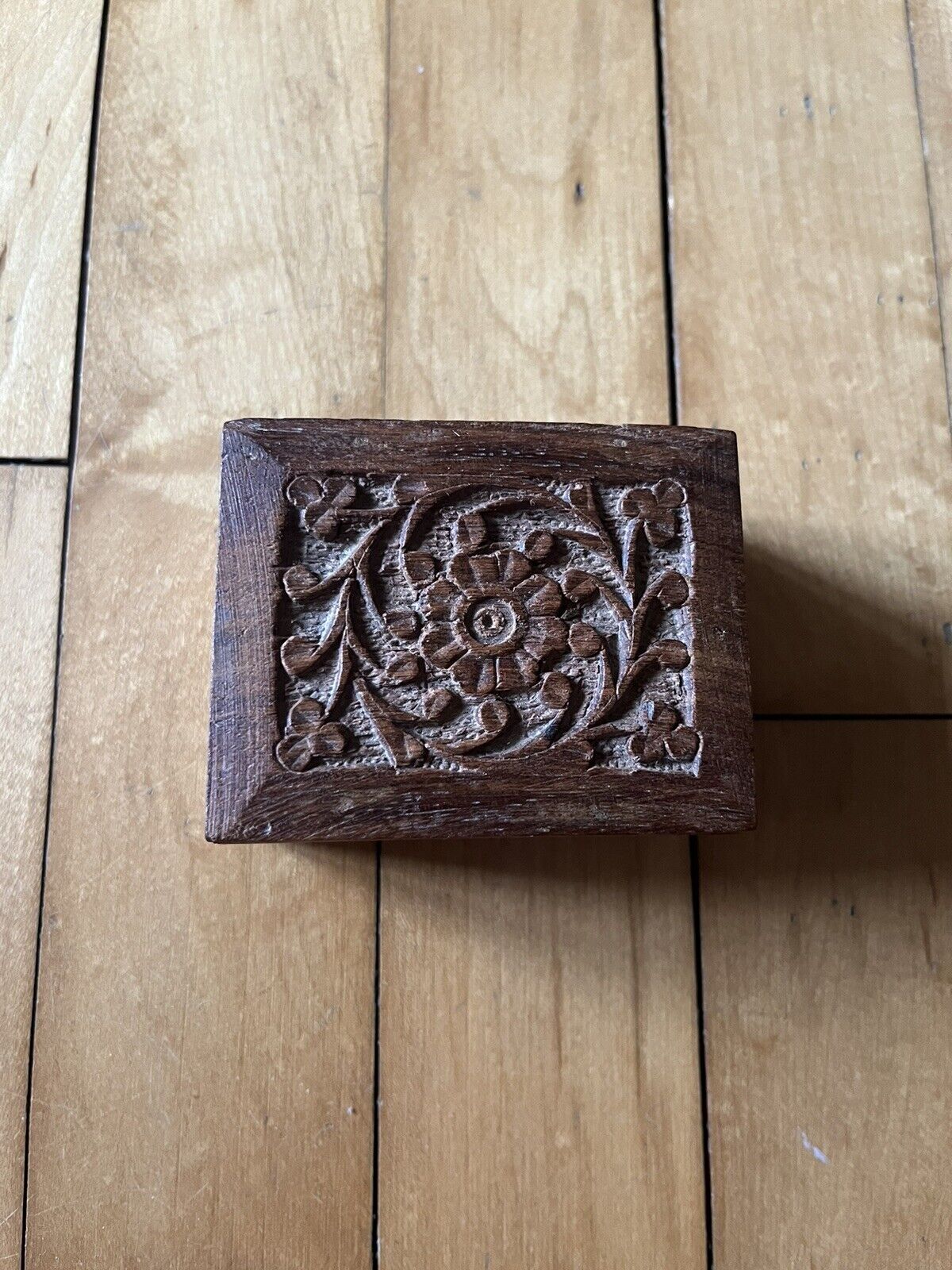 Vintage Hand Carved Hinged Wooden Trinket Box Floral Pattern  Made In India