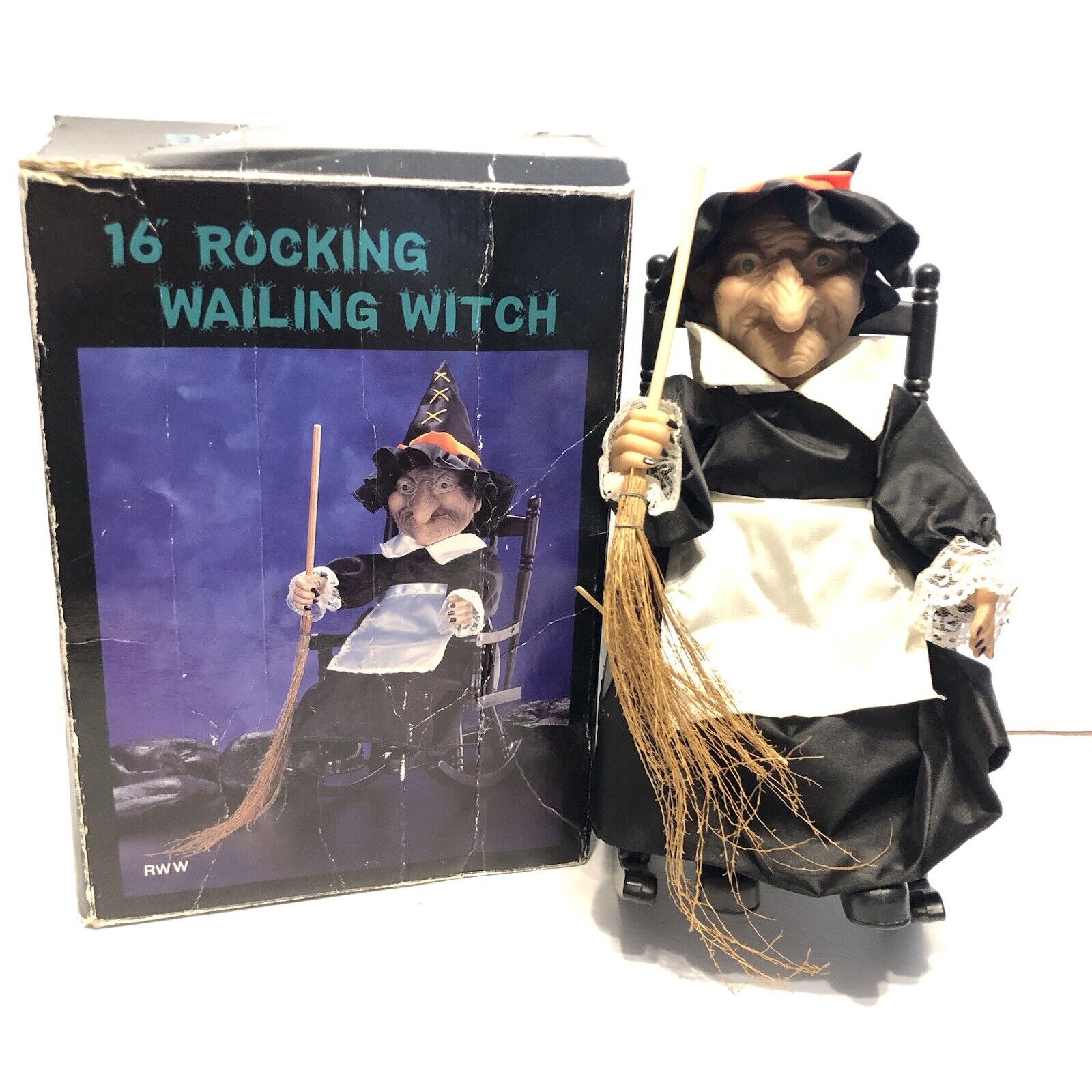 VTG Rocking Chair Wailing Witch Sound Activated Laughs Eyes Flash 16” See Video