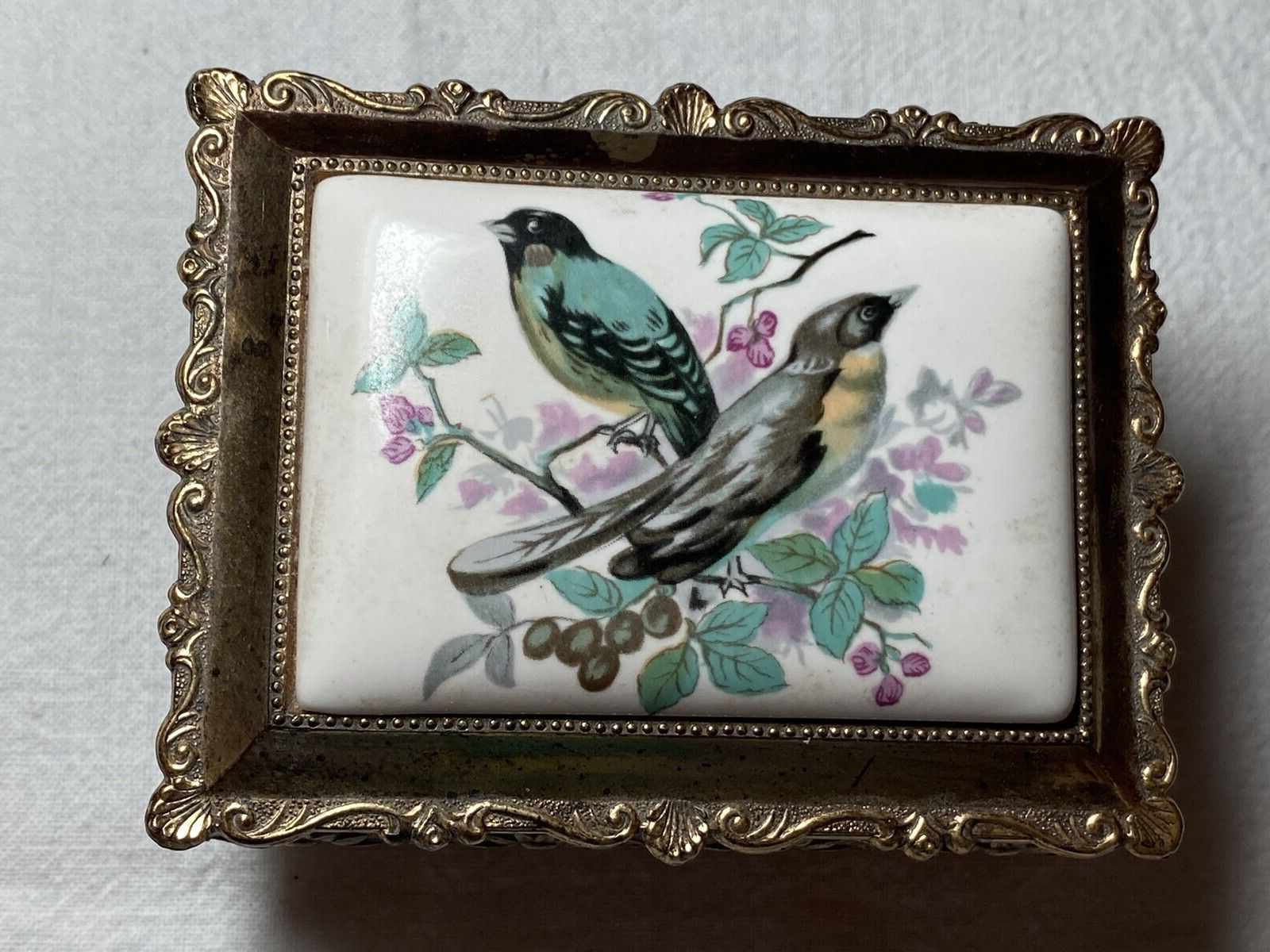 Vtg Porcelain Trinket Music Box Ornate Metal Enamel Hand Painted Birds