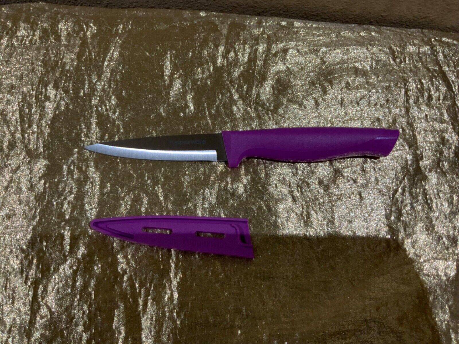 New Tupperware Beautiful Sharp Knife in Bright Purple Color