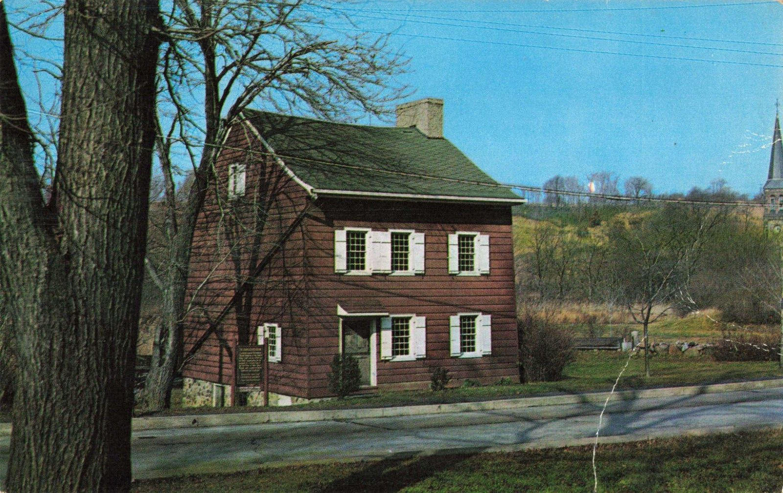 Richmondtown NY, Voorlezer\'s House, Oldest Schoolhouse in US, Vintage Postcard