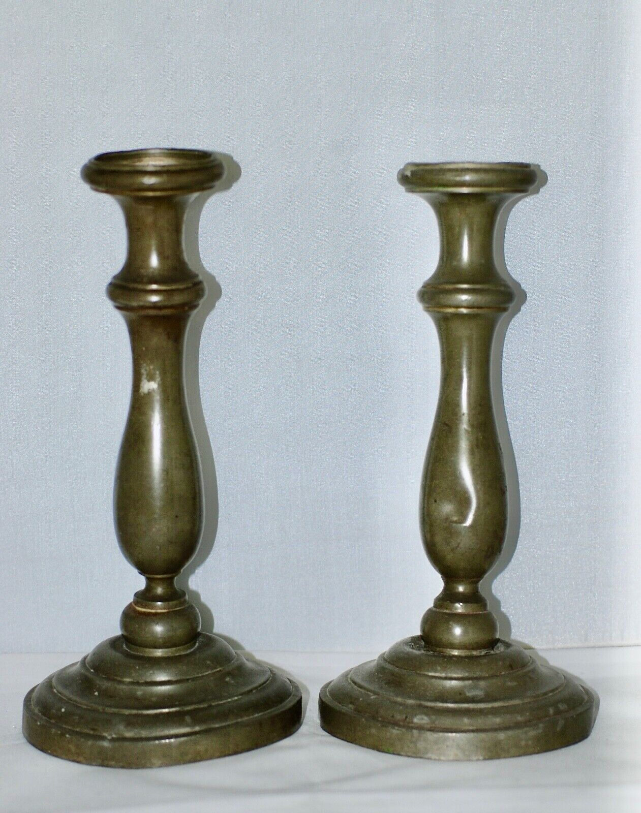 Exceptional Pair of Early American Pewter Candlestick c. 1800s\'