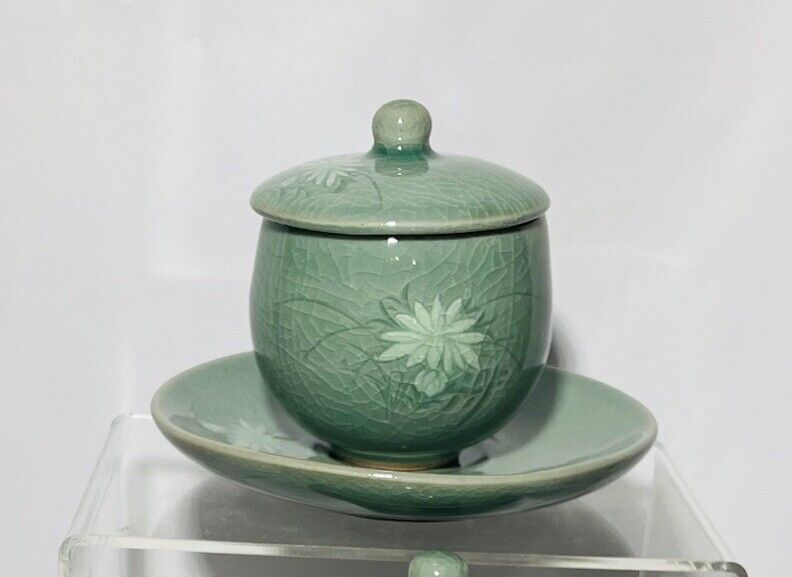 Vintage Korean Celadon Crackle Glaze Lotus Flower Covered Tea Cup and Saucer Set