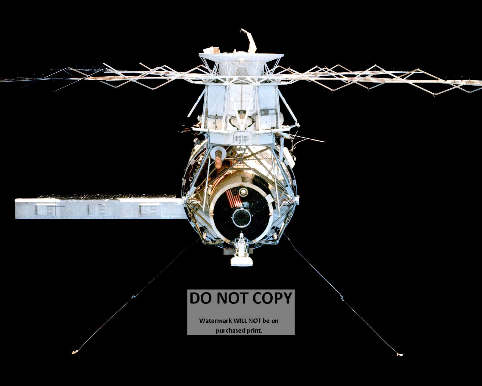 SKYLAB 4 COMMAND MODULE UNDOCKS FROM SPACE STATION - 8X10 NASA PHOTO (AA-091)