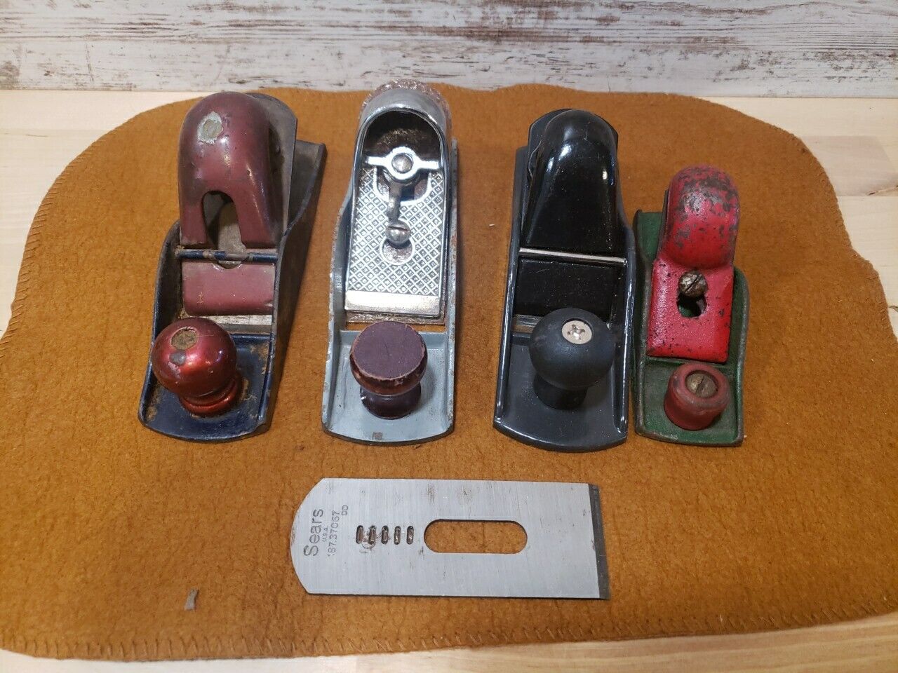 Lot Of 4 Vintage Small Block Planes 