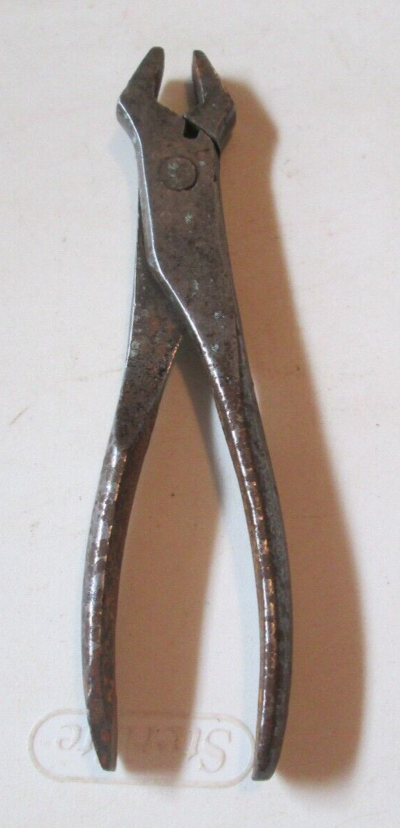 Vintage MAYBE V & B Vaughan & Bushnell Hex Nut and Wire Cutting Pliers VERY OLD