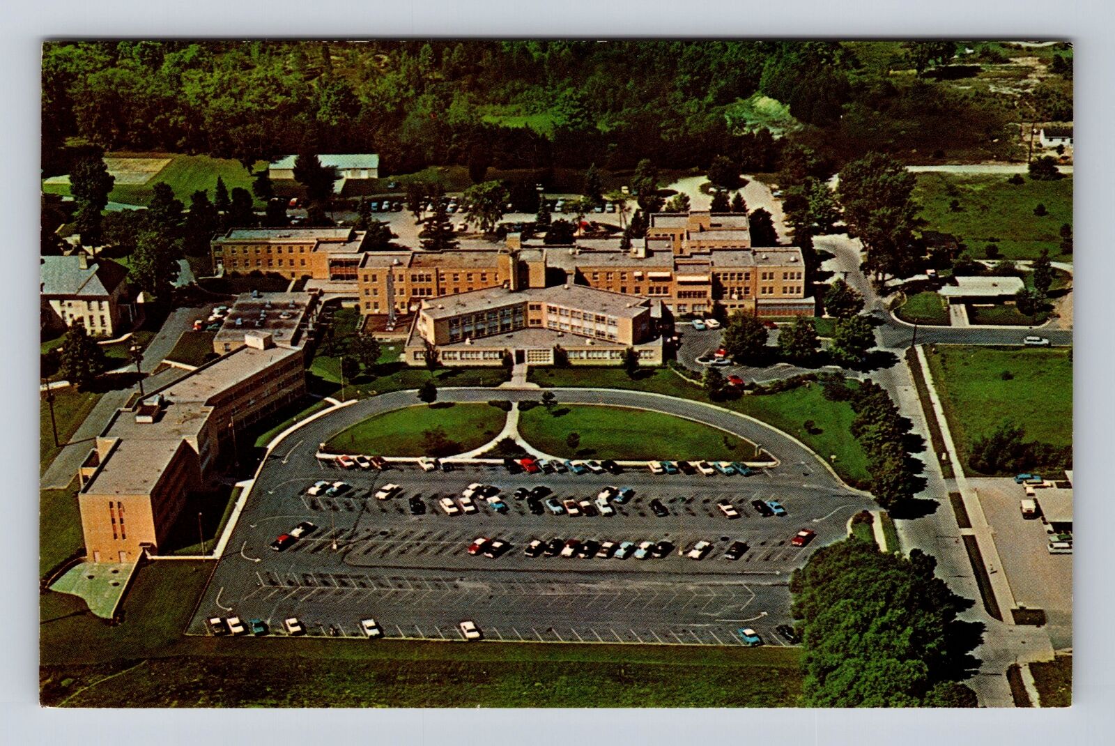 Traverse City MI-Michigan, Munson Medical Center, Antique Vintage Postcard