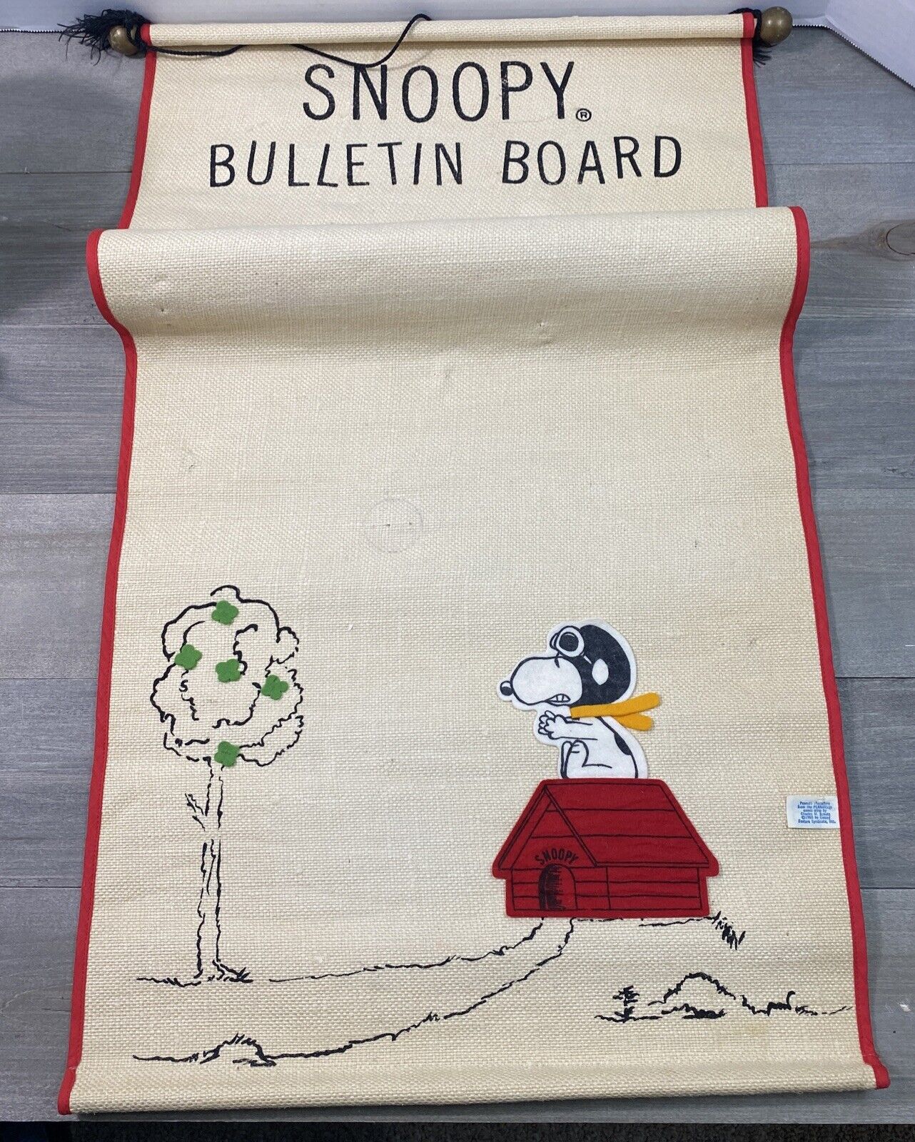 VTG Snoopy Bulletin Board Simon Simple Red Baron