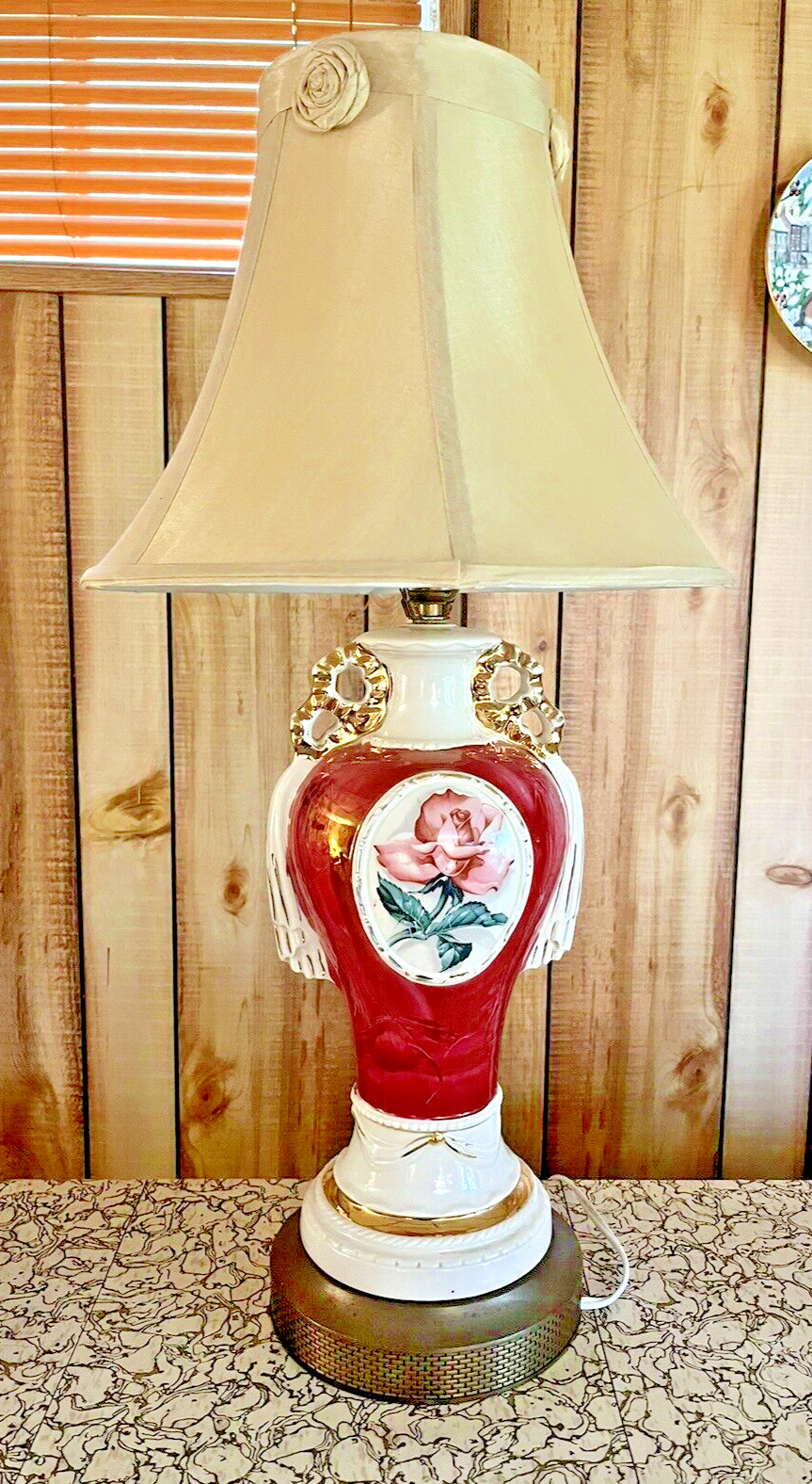 FREE SHIPPING Vintage Victorian Copodimonte painted  porcelain rose /gold  Lamp