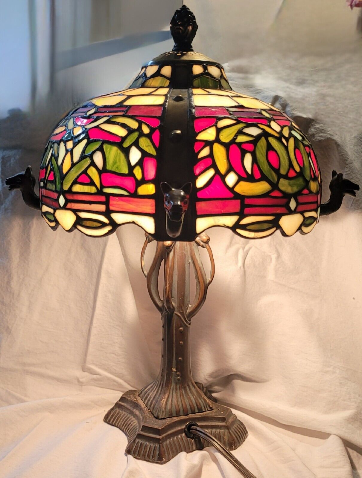 Tiffany Style Camel Lamp