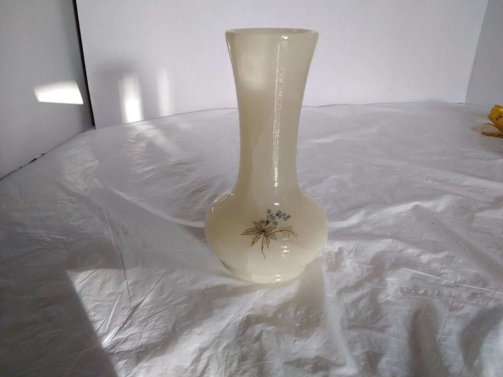 Vase Vintage Alabaster Onyx Marble Stone Bud Vase 7 inches w/Blue Flower Design