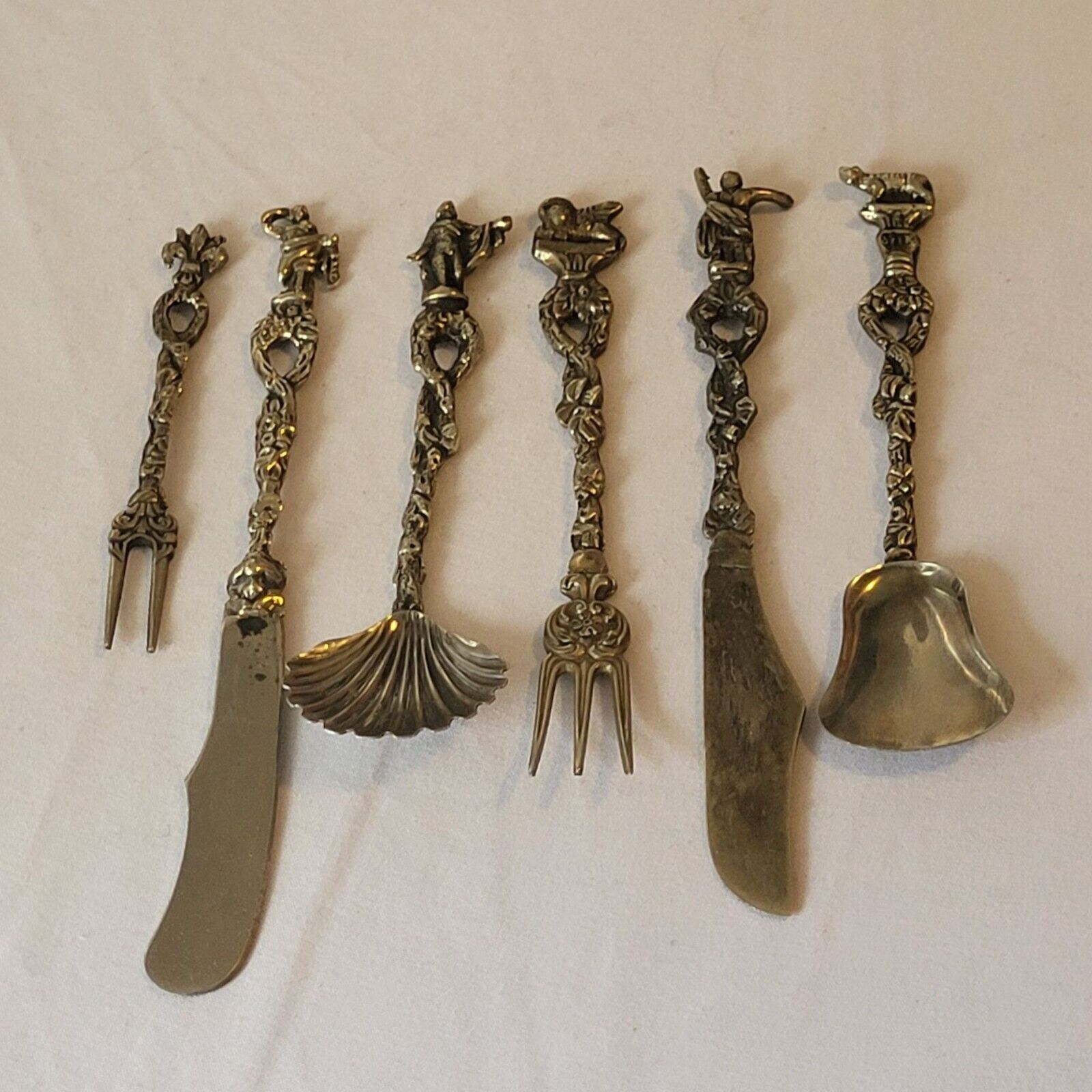 Vintage Artisan Italian Silver Plated Hors D'oeuvres Forks & Knives Set Italy