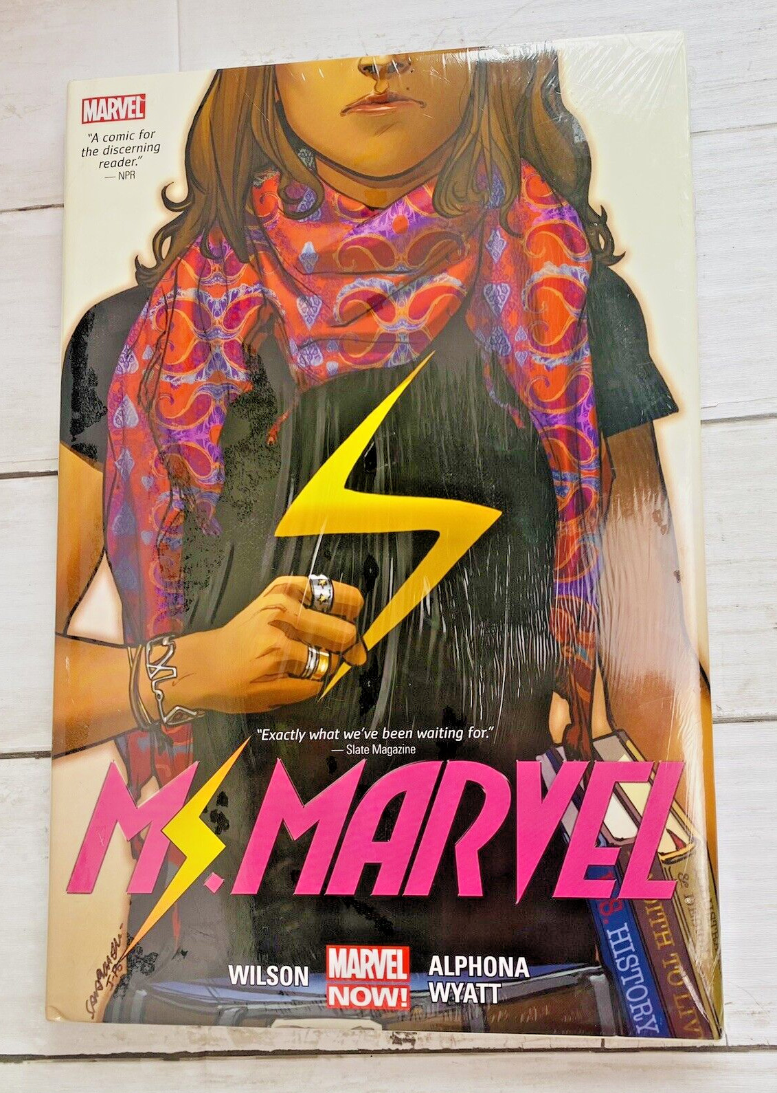 Ms. Marvel #1 CGC 9.4 Kamala Kahn Appearance Marvel 2014-Sealed