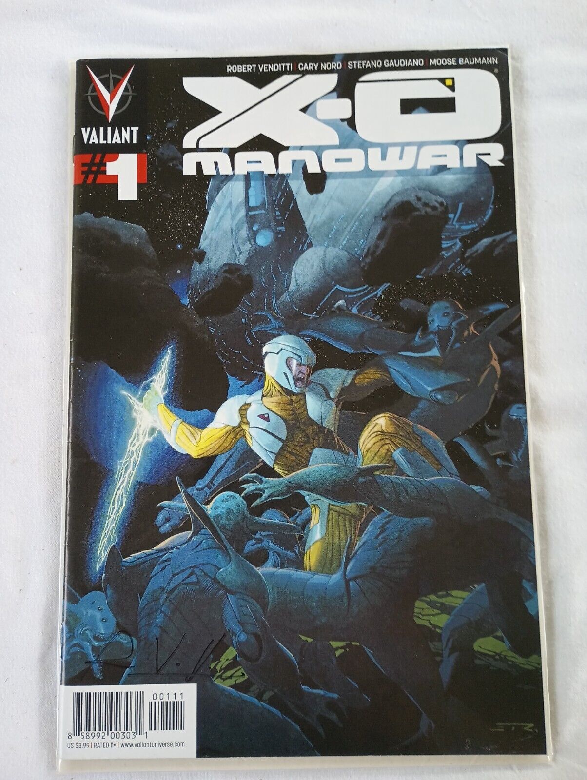 X-O Manowar #1 (VFNM) Valiant Comics 2012) signed Robert venditti