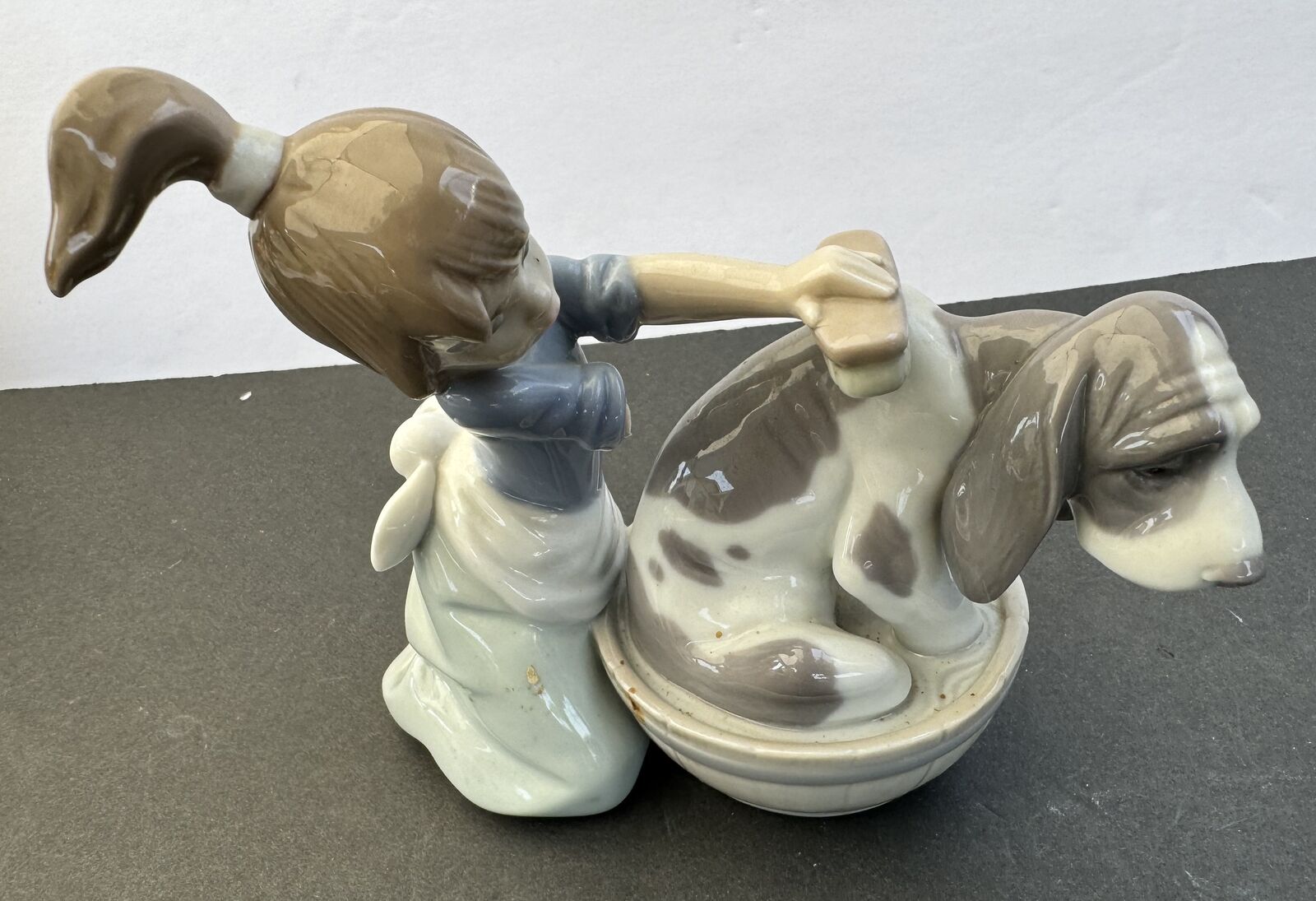Vintage 1987 Lladro \'Bashful Bather\' Girl Washing Dog Porcelain Figurine
