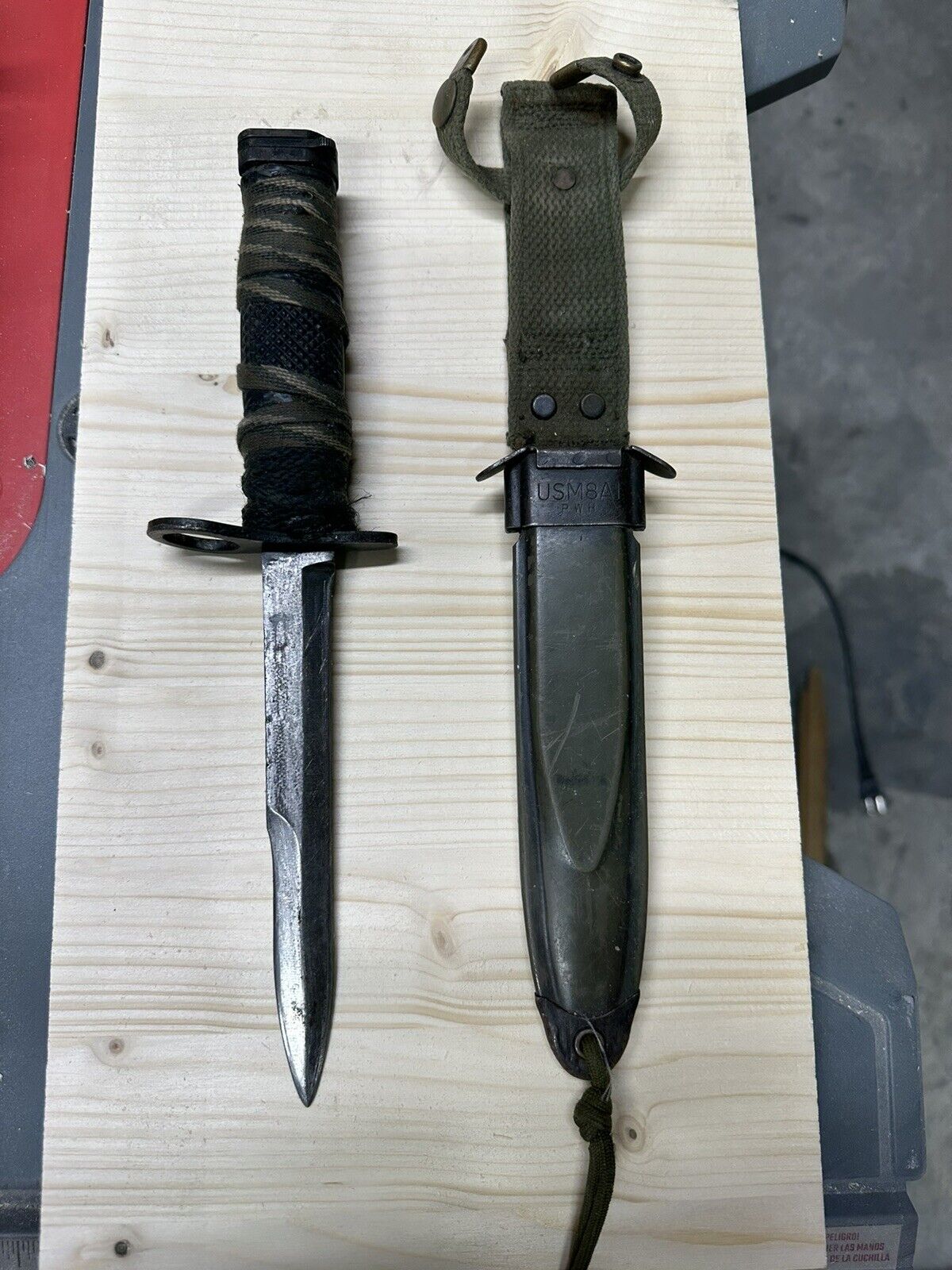 Vintage Imperial U.S. M7 Knife with M8Al Scabbard Vietnam Period