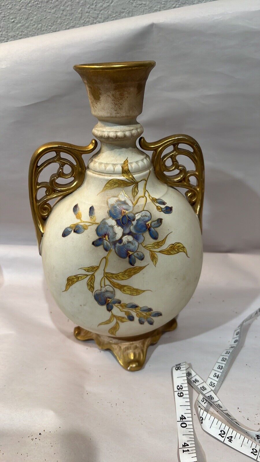 Royal Bonn Pottery  Vase, Numbered,  F. M. Mehlem  Antique. Bonn DE 1890-1920