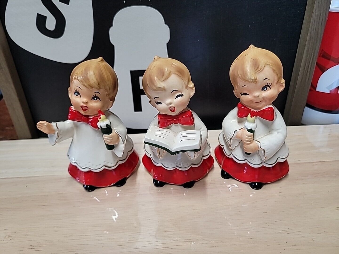 Vintage Christmas Figurines 3pc Bisque Porcelain Alter Choir Boys Carolers 3