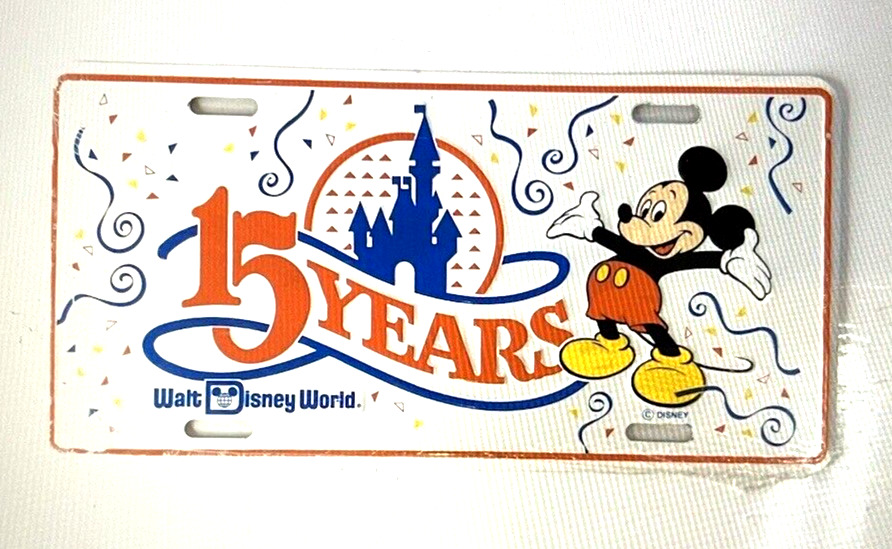 WALT DISNEY WORLD 1986 License Plate 15 Years Mickey Mouse Orig. Price Tag New