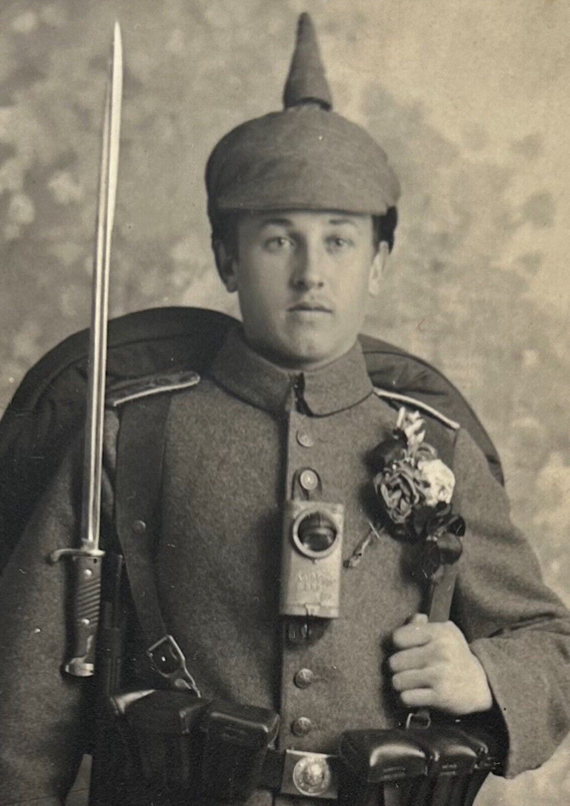 WW1 German Used Postcard Feldpost - Young Soldat in Full Kit Photo 1916