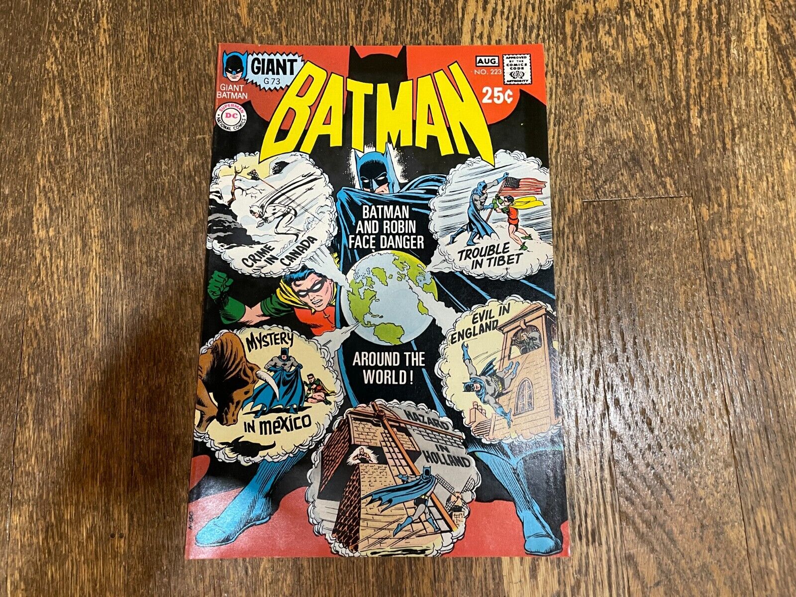 Batman # 223 68 Page Giant Comic Book 1970 Great Condition DC Vintage