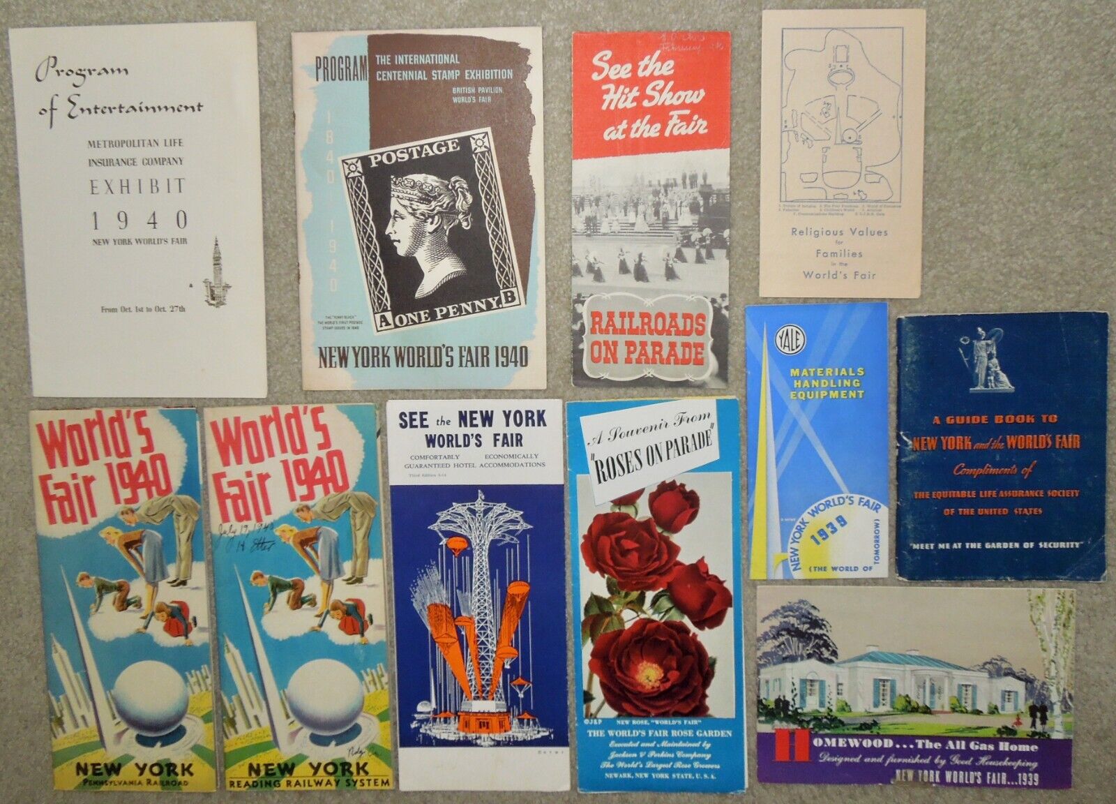 Antique 1939-1940 New York World's Fair 11-Piece Brochure Collection