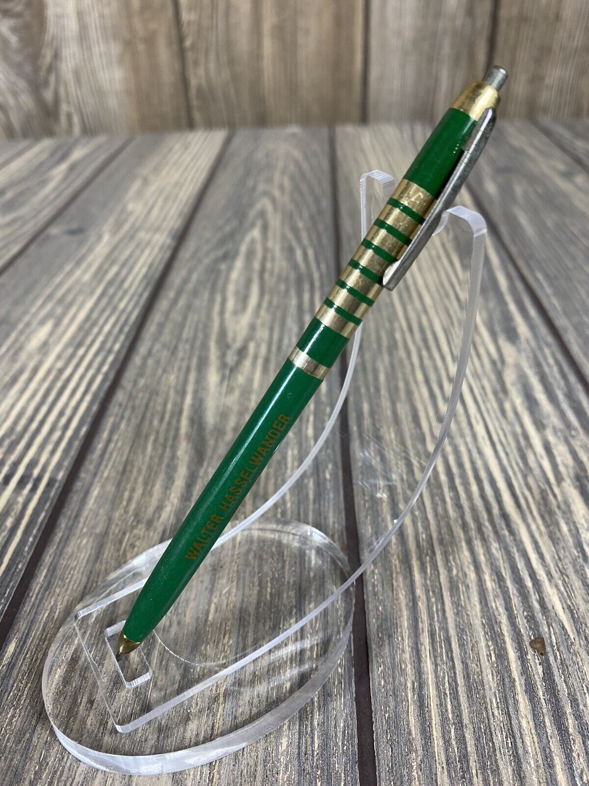 Vintage Walter Hasselwander Garber Okla Green Retractable Pen