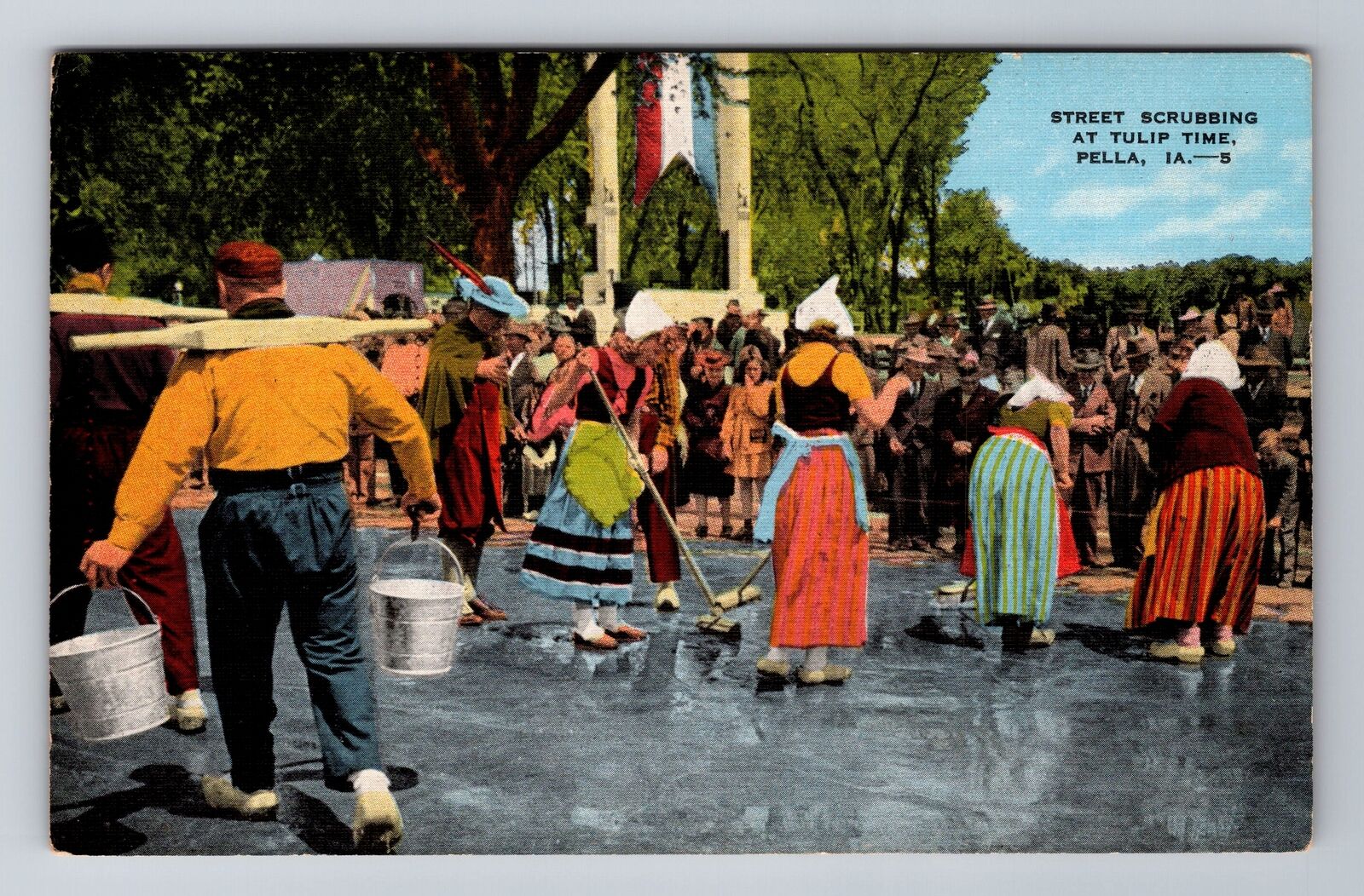 Pella IA-Iowa, Street Scrubbing At Tulip Time, Antique Vintage Souvenir Postcard