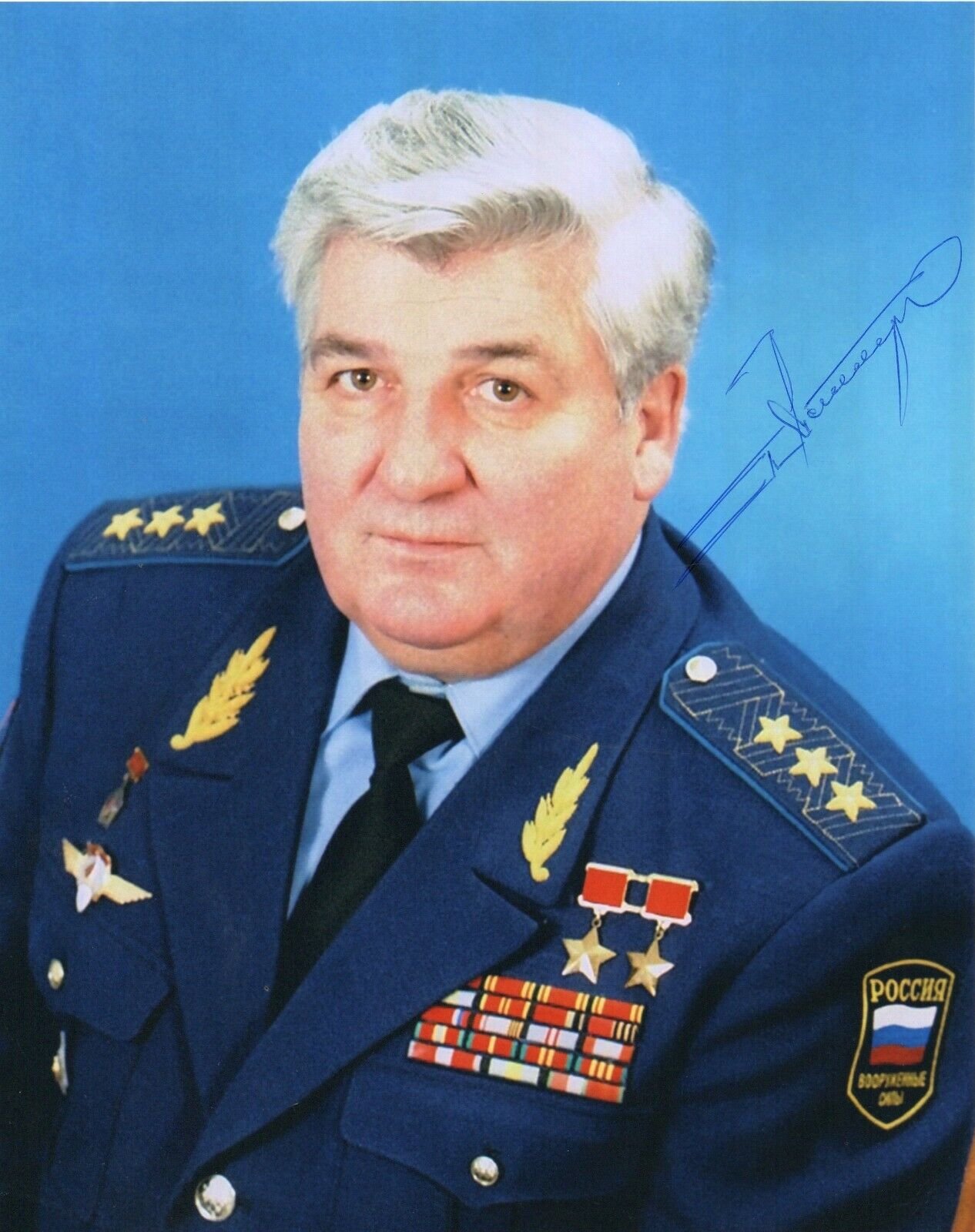 8x10 Original Autographed Photo of Soviet Cosmonaut Pyotr Klimuk