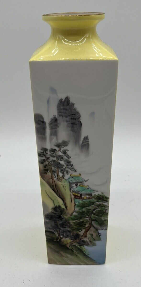 Vintage Noritake Nippon Toki Kaisha Japan Vase YELLOW GARDEN SCENE